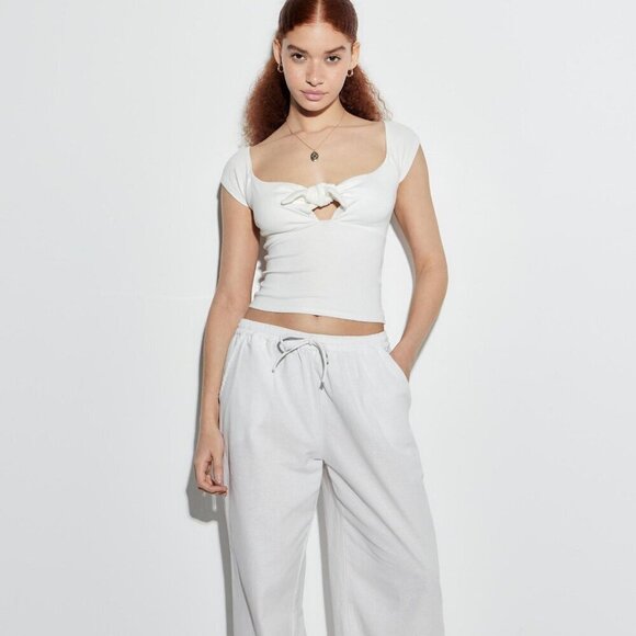 NWT UO Kimchi Blue Brittney Tie Front White Fitted Top - Picture 6 of 7